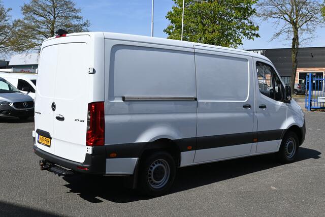 Mercedes-Benz SPRINTER 317 CDI L2H1 3500 KG trekhaak, Geveerde stoel, Standkachel