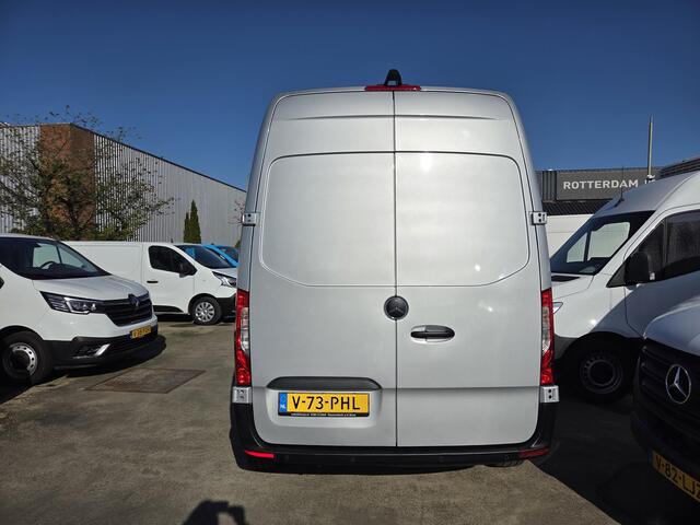 Mercedes-Benz SPRINTER 215 CDI L2/H2 Automaat MBux systeem Airco Achteruitrijcamera