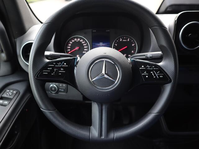 Mercedes-Benz SPRINTER 317 L2H2 DC 6 pers. 3.5T TREKHAAK
