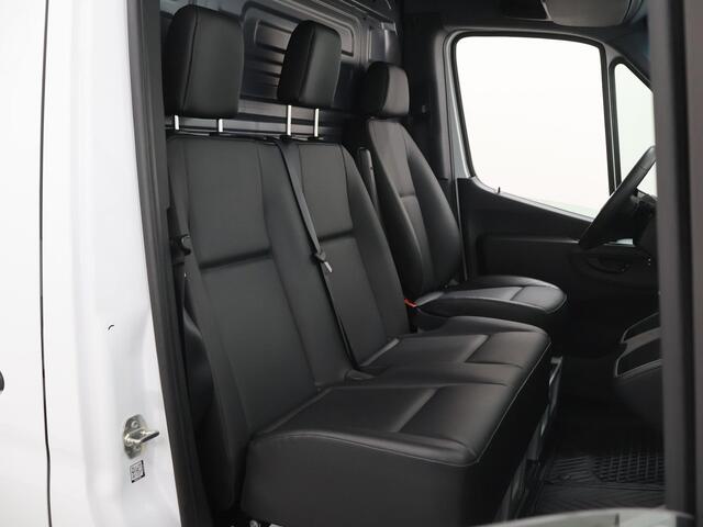 Mercedes-Benz SPRINTER 317 CDI L2 H2 Pro | 3 zits | Achteruitrijcamera | Vloer en Wandbetimmering |