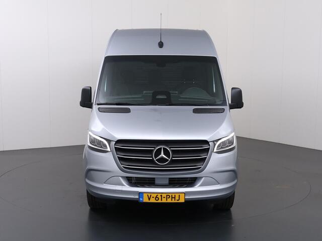 Mercedes-Benz SPRINTER 319 CDI 190 PK | L2 H2 | AUTOMAAT | PRO | LED | KUNSTLEDER ZWART BEKLEDING | CAMERA | BETIMMERDE LAADRUIMTE | CARPLAY EN ANDROID AUTO | CRUISE | AIRCO | 17" LICHTMETALEN VELGEN | LUCHTGEVEERDE BESTUURDERSSTOEL | CERTIFIED
