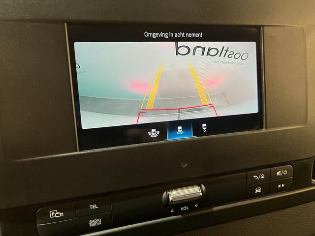 Mercedes-Benz SPRINTER 317 CDI L2H2 RWD / Euro 6 / LED / Airco / Cruise Control / Camera / Trekhaak / CarPlay / 3-Zits