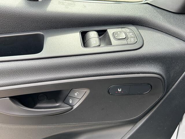 Mercedes-Benz SPRINTER 317 CDI L3 H2 PRO Facelift / MBUX / Camera / Parkeersensoren / Cruise control / Airco / 270 Graden achterdeuren