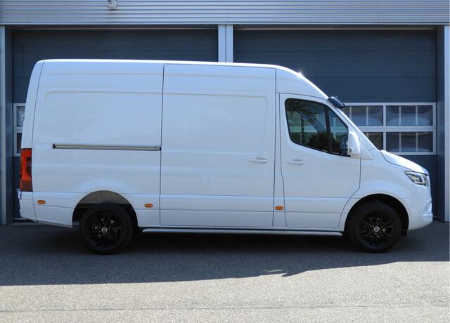 Mercedes-Benz SPRINTER 316 2.2 CDI L2H2 RWD AUT | LED | 360 CAMERA | 3.5t TREKHAAK | DISTRONIC