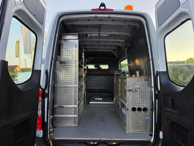 Mercedes-Benz SPRINTER 516 CDI L2-H2 Handgeschakeld * Werkplaats Inrichting * 3,5t Trekhaak * Camera *