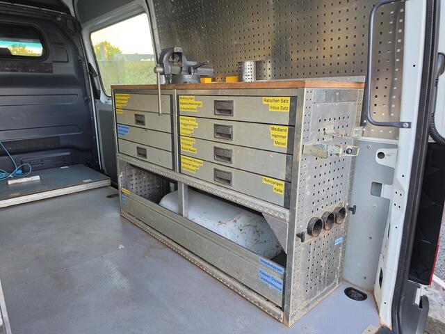 Mercedes-Benz SPRINTER 516 CDI L2-H2 Handgeschakeld * Werkplaats Inrichting * 3,5t Trekhaak * Camera *