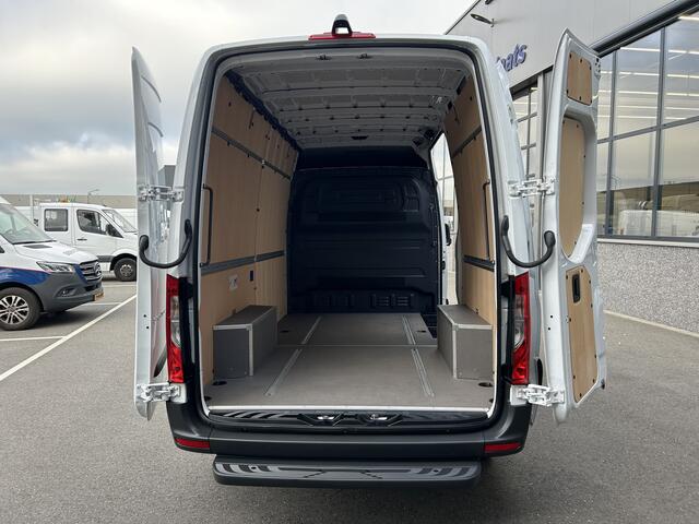 Mercedes-Benz SPRINTER 317 CDI L2 H2 Pro Facelift / MBUX / Navigatie / Camera / Geveerde stoel / Cruise control / Airco / 270 Graden achterdeuren