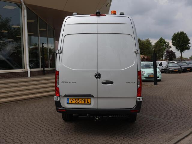 Mercedes-Benz SPRINTER 316 2.2 CDI 163 PK AUT. L2H2 + WERKPL. INRICHTING | TREKHAAK 3500 KG! | STANDKACKEL | CARPLAY | CAMERA | STOELVERW. | LED