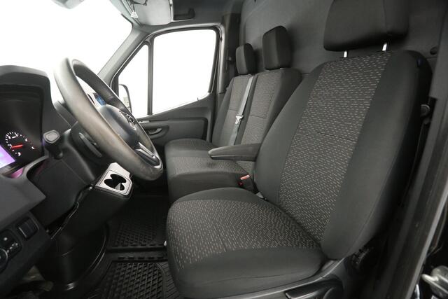 Mercedes-Benz SPRINTER 214 CDI L2H1 143PK | Aut. | Airco | Camera | Cruise | 3 Zits | Carplay | Trekhaak