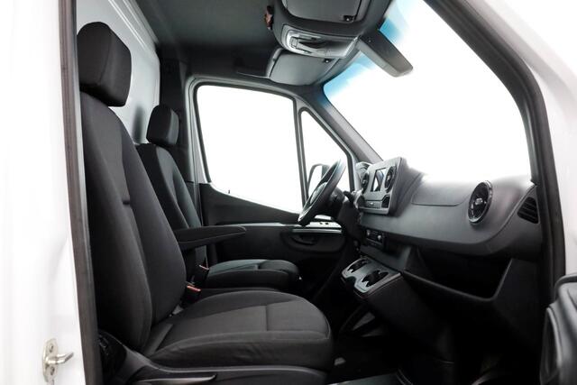 Mercedes-Benz SPRINTER 315 CDI 150pk 9G Automaat Bakwagen met laadklep en zijdeur 1.000kg laden 11-2022