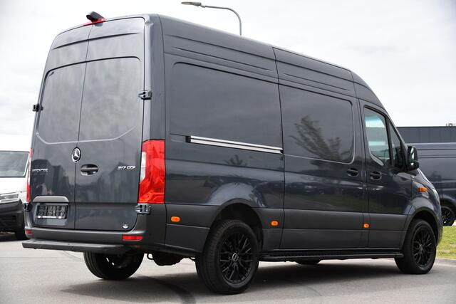 Mercedes-Benz SPRINTER 317 1.9 CDI L2H2 Pro AMG Edition Facelift, Camera, Cruise, Carplay, Stoelverwarming, LED, 170pk, Geveerde stoel, Mbux, Automaat,