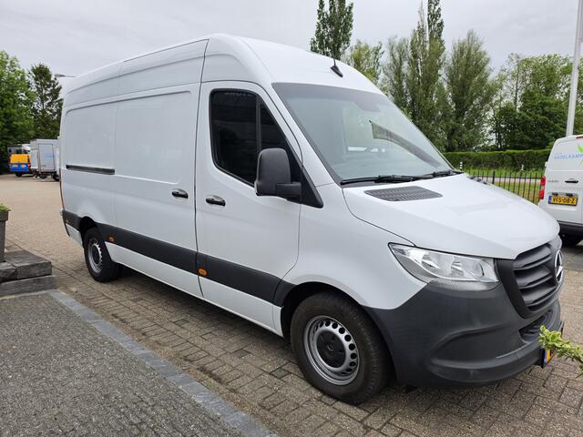 Mercedes-Benz SPRINTER 314 CDI L2-H2 * Camera * 3,5t Trekgewicht * MBUX *