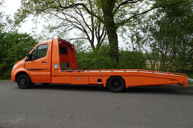 Mercedes-Benz SPRINTER 319 1.9 CDI crazy color edition autotransporter tijhof opbouw uniek !!! orgineel nl !!!