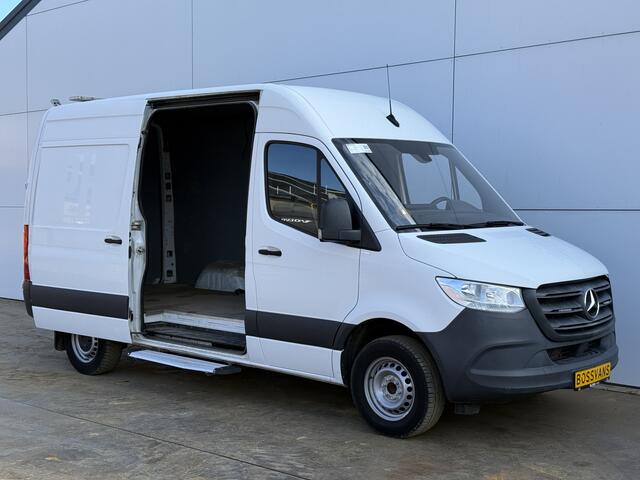 Mercedes-Benz SPRINTER 317 1.9 CDI Automaat L2H2 3,5t Trekhaak Climate Control Cruise Control Carplay Camera