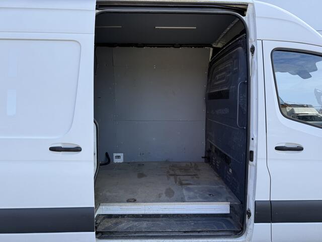 Mercedes-Benz SPRINTER 317 1.9 CDI Automaat L2H2 3,5t Trekhaak Climate Control Cruise Control Carplay Camera