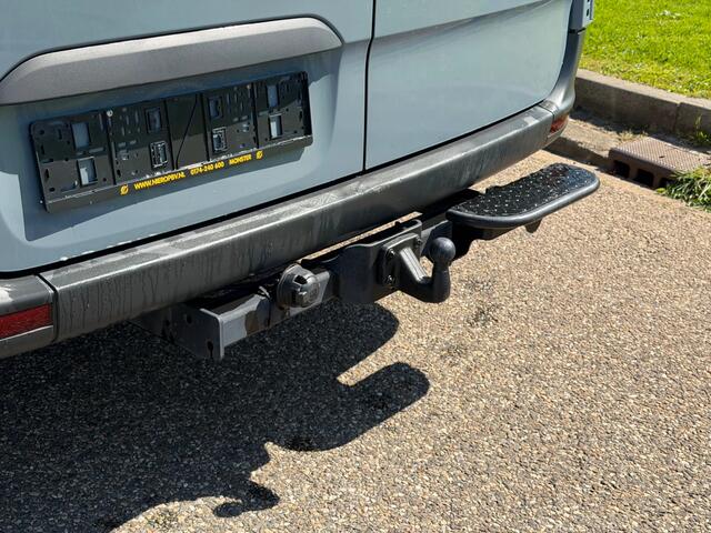 Mercedes-Benz SPRINTER 319CDI L2H1 Automaat Airco Navi Cruisecontrol Trekhaak