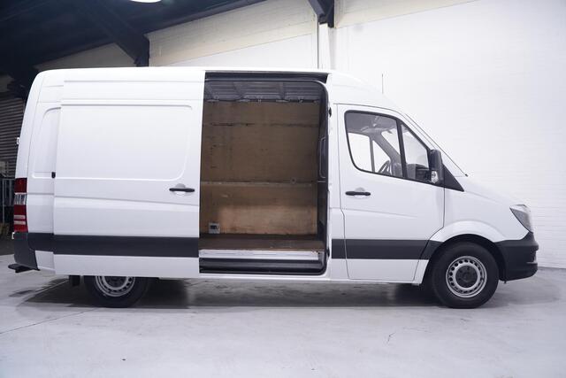 Mercedes-Benz SPRINTER 313 CDI 130 pk L2H2 Airco, Trekhaak met Opstap Laadruimte Pakket, Bluetooth, 3-Zits