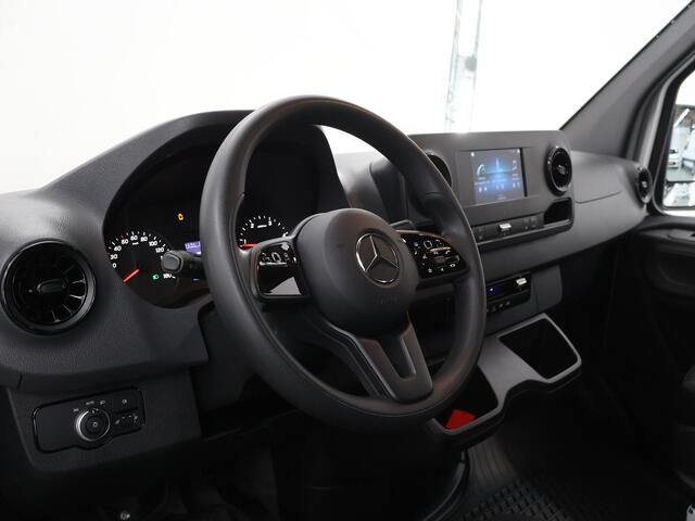 Mercedes-Benz SPRINTER 315 CDI | L2 H2 | FWD | AUT. | AIRCO | 2-ZITS | MULTIFUNCTIONEEL STUURWIEL | APPLE CARPLAY | ANDROID AUTO | ACHTERUITRIJCAMERA | LAADRUIMTE INRICHTING | CERTIFIED