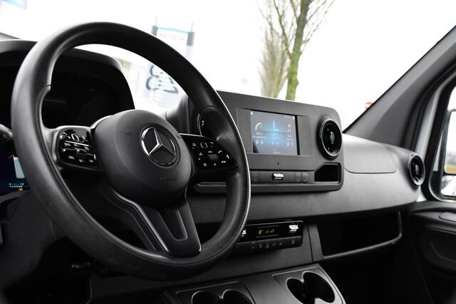 Mercedes-Benz SPRINTER 317 1.9 CDI L2H2 RWD PB Edition Camera, Cruise, Carplay, 3500kg Trekhaak, 170PK, Automaat, LED, Multimedia, UNIEK!