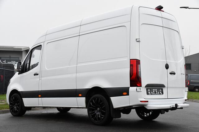 Mercedes-Benz SPRINTER 317 1.9 CDI L2H2 RWD PB Edition Camera, Cruise, Carplay, 3500kg Trekhaak, 170PK, Automaat, LED, Multimedia, UNIEK!