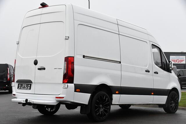 Mercedes-Benz SPRINTER 317 1.9 CDI L2H2 RWD PB Edition Camera, Cruise, Carplay, 3500kg Trekhaak, 170PK, Automaat, LED, Multimedia, UNIEK!