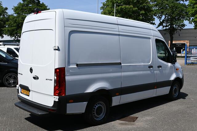 Mercedes-Benz SPRINTER 317 CDI L2H2 Pro LED, Geveerde stoel, Navigatie met camera