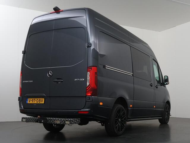 Mercedes-Benz SPRINTER 317 CDI | Aut. | L2 H2 | Dubbele Cabine | 3.5T AHW | 6-Zits | LM Velgen | Stylingpakket | Stoelverwarming | Parkeercamera | Navigatie | Safebumper | Tachograaf | Certified