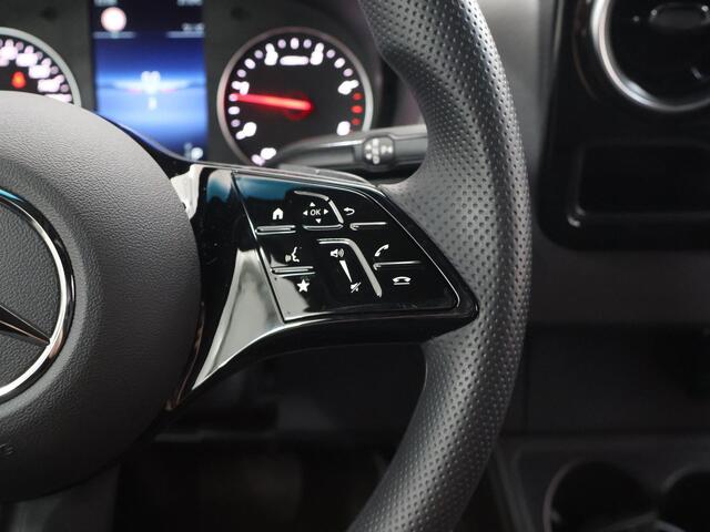Mercedes-Benz SPRINTER 315 CDI GB L2 RWD PRO | ACHTERUITRIJCAMERA | 3500 KG AHW | DODEHOEKASSISTENT | AIRCO | CRUISE | CARPLAY | ANDROID AUTO | METALLIC | 3-ZITS | MBUX SYSTEEM GROOT