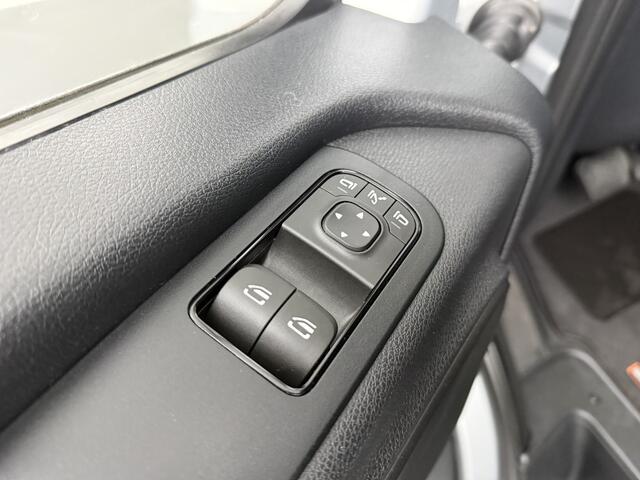 Mercedes-Benz SPRINTER 9G-Tronic Automaat L2H2 | Multimedia | Camera | 3-Zits | Betimmering |