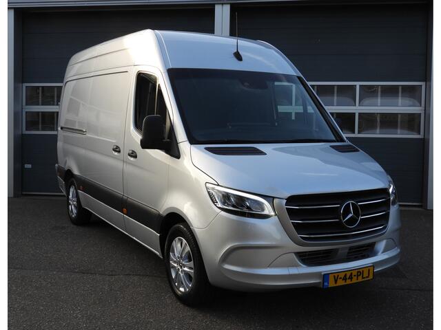 Mercedes-Benz SPRINTER 319 3.0 CDI L2H2 AUT | LUCHTVERING | DISTRONIC | LED | 360° CAMERA