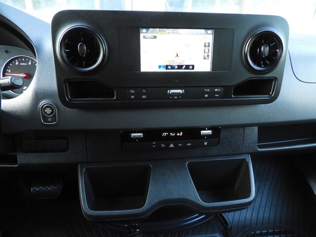 Mercedes-Benz SPRINTER 319 3.0 CDI L2H2 AUT | LUCHTVERING | DISTRONIC | LED | 360° CAMERA