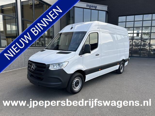 Mercedes-Benz SPRINTER 315 CDI L2 H2 RWD Pro MBUX / Trekhaak / Camera / Cruise control / Airco / 270 Graden achterdeuren