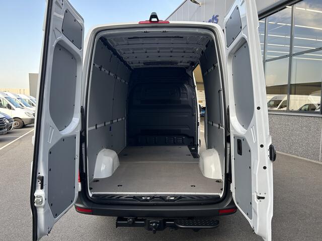 Mercedes-Benz SPRINTER 315 CDI L2 H2 RWD Pro MBUX / Trekhaak / Camera / Cruise control / Airco / 270 Graden achterdeuren