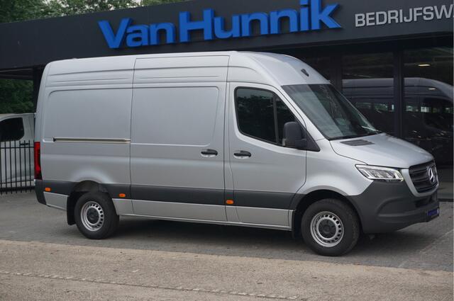 Mercedes-Benz SPRINTER 317CDI Pro L2H2 BPM VRIJ!! 10.25" Mbux Cam, Gev. Stoel, 3.5T Trekgewicht, LED!! NR. A