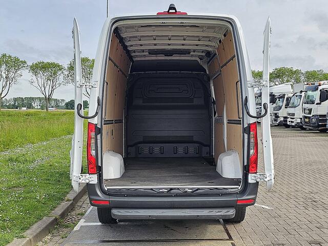 Mercedes-Benz SPRINTER 315 1.9 CDI L2H2 Pro L2H2 LED Mbux RWD Euro6 Airco Automaat Facelift Navi BPM-Vrij 170Pk Euro6 Camera