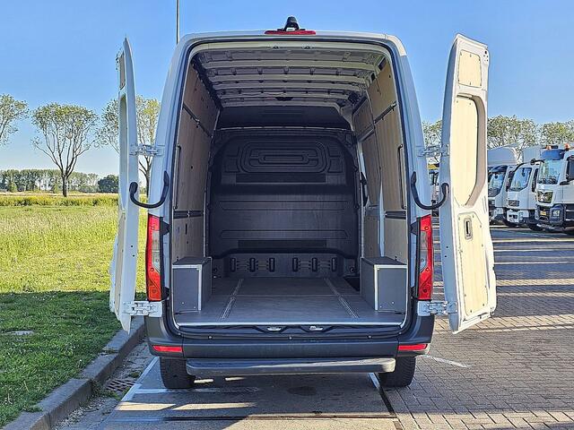 Mercedes-Benz SPRINTER 317 L2H2 Pro Mbux10 Euro6 Airco Automaat Facelift Navi BPM-Vrij 170Pk Euro6 Camera! L2H2 Mbux RWD Euro6 Airco Automaat Facelift Navi BPM-Vrij 170Pk Euro6 Camera