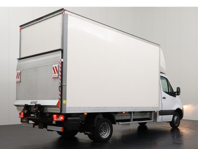 Mercedes-Benz SPRINTER 519CDI Bakwagen+Laadklep | Dakspoiler | 2.35 Mtr hoog | Multimedia | Airco | Cruise | 3-Zits