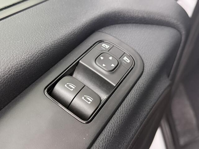 Mercedes-Benz SPRINTER 515CDI 9G-Tronic Automaat Bakwagen+Laadklep | Dakspoiler | Airco | Cruise | Camera | 3-Zits