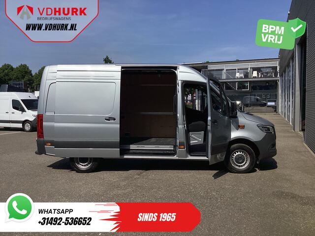 Mercedes-Benz SPRINTER 317 CDI Aut. L2H2 LED/ Gev.Stoel/ Navi/ 270Gr.Deuren/ Stoelverw./ Cruise/ Camera/ PDC