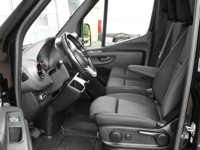 Mercedes-Benz SPRINTER 317 1.9 CDI L2H2 RWD AUT | LED | CAMERA | NAVI | CRUISE | CARPLAY