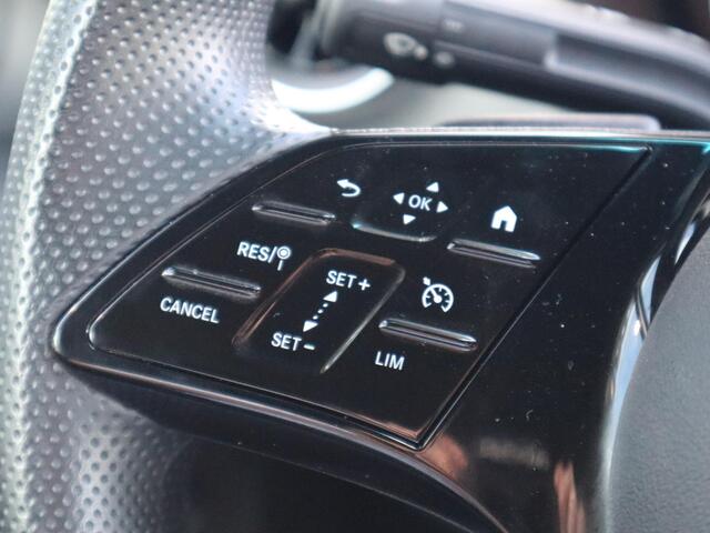 Mercedes-Benz SPRINTER 317 L2H2 DC 6 PERS. 3.5T TREKHAAK