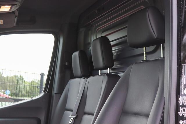 Mercedes-Benz SPRINTER 317CDI L2H2 170PK, Automaat, Pro HD, Leder, Geveerde stoel, LED koplampen, Bijrijdersbank, Stoelverwarming, Apple CarPlay