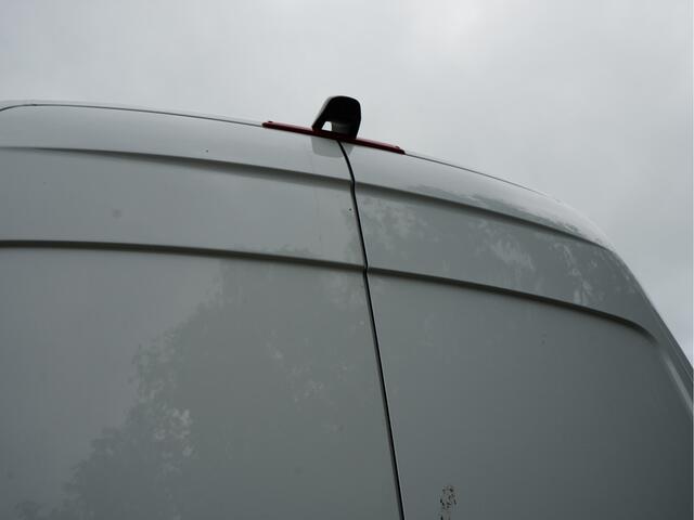 Mercedes-Benz SPRINTER 215 1.9 CDI L2H2 FWD L2/H2 E6 trekhaak camera Navi