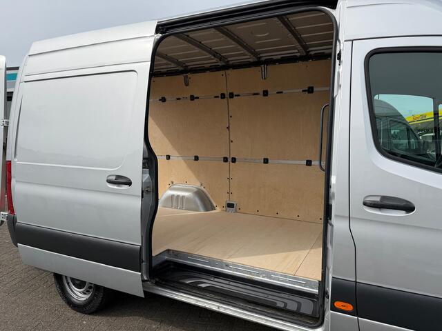 Mercedes-Benz SPRINTER 316 CDI L2H2 E6 Automaat | Mbux 7 | Camera | Gev. Stoel