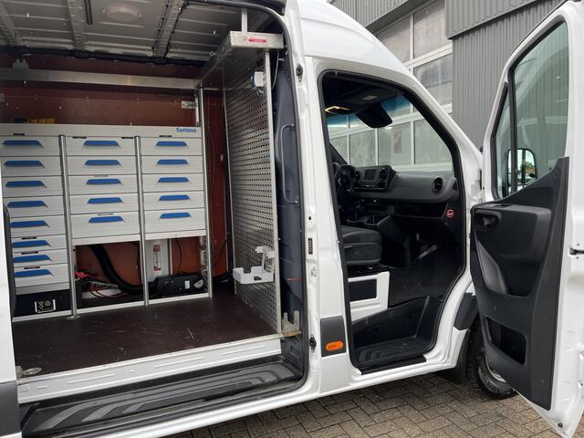 Mercedes-Benz SPRINTER 514 2.2 CDI 366 Automaat Werkplaatsinrichting Kastinrichting Stand kachel Airco cruise controle Telefoonverbinding Achterruitrij camera Apple carplay 2-Persoons Euro 6