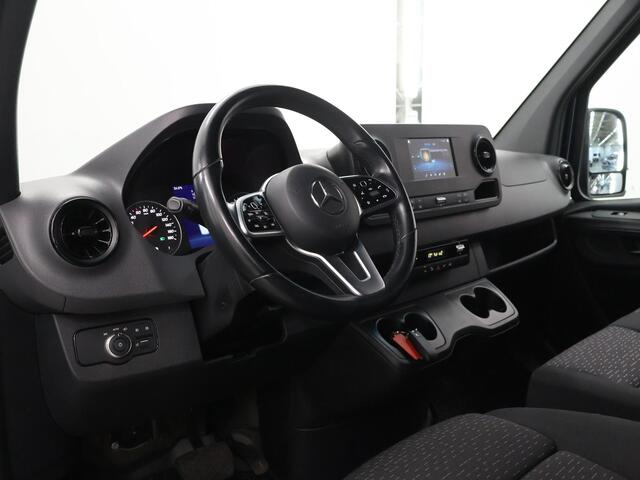 Mercedes-Benz SPRINTER 317 CDI | AUT. | L2 H1 | RWD | NAVIGATIE | CRUISE CONTROL | LED LAMPEN | ACHTERUITRIJCAMERA | APPLE CARPLAY | ANDROID AUTO | NL AUTO | DEALER ONDERHOUDEN | SIDE BARS | LICHTMETALEN WIELEN | CERTIFIED