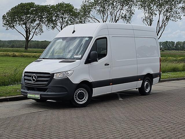 Mercedes-Benz SPRINTER 317 1.9 CDI L2H2 RWD L2H2 RWD 3.5t-Trekhaak Airco Camera Mbux PDC Standkachel Euro6 170 PK