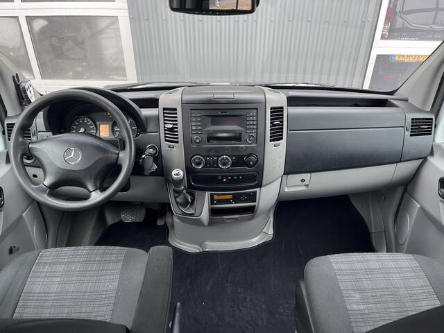 Mercedes-Benz SPRINTER 513 CDI 366 Hiab Laadkraan 018T Trekhaak 3500kg Airco 6 persoons uitvoering Open laadbak Pick-up Euro 6 Verkeersbord Actiebord Pijlenbord Bakwagen P-up Tachograaf 1e eigenaar ex gemeente
