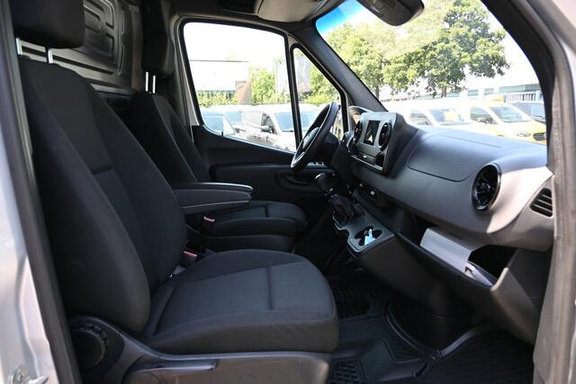 Mercedes-Benz SPRINTER 315 CDI L2H1 RWD Geveerde stoel, Apple Carplay/Android Auto, Trekhaak