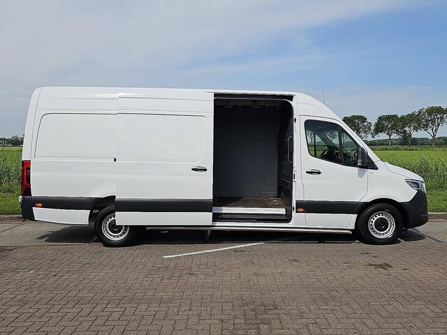 Mercedes-Benz SPRINTER 316 2.2 CDI L3H2 Airco, Navi, Automaat, Carplay, MBUX10, LED, Cruise control, adaptive distronic, 3.5T-trekhaak